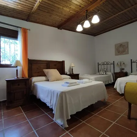 Vivienda Rural Madronos *