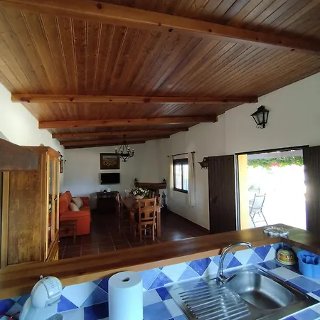 Holiday home Vivienda Rural Madronos