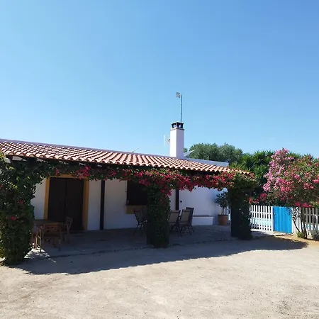 Holiday home Vivienda Rural Madronos *