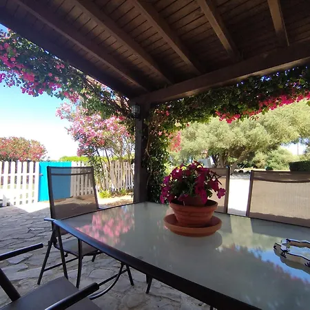 Holiday home Vivienda Rural Madronos *